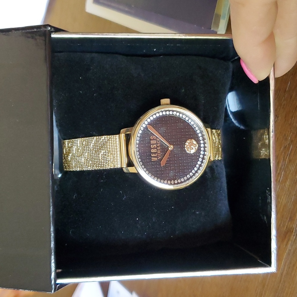 Versus Versace Womens La Villette Crystal Bracelet Watch